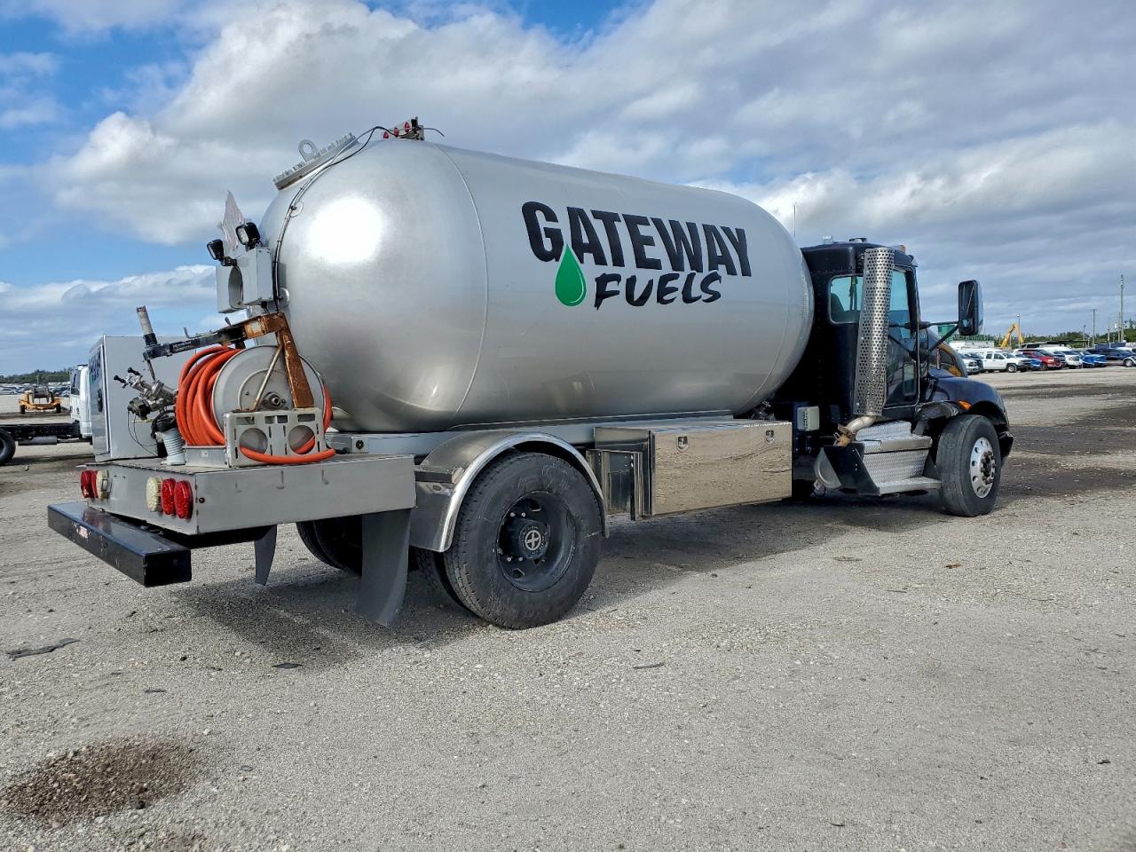 Kenworth Constructi