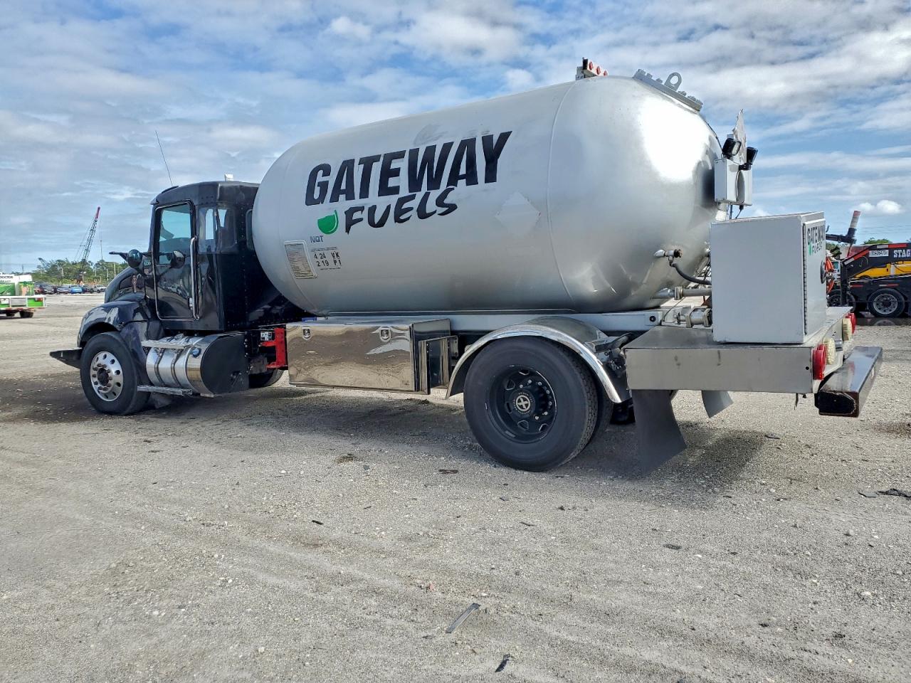 Kenworth Constructi