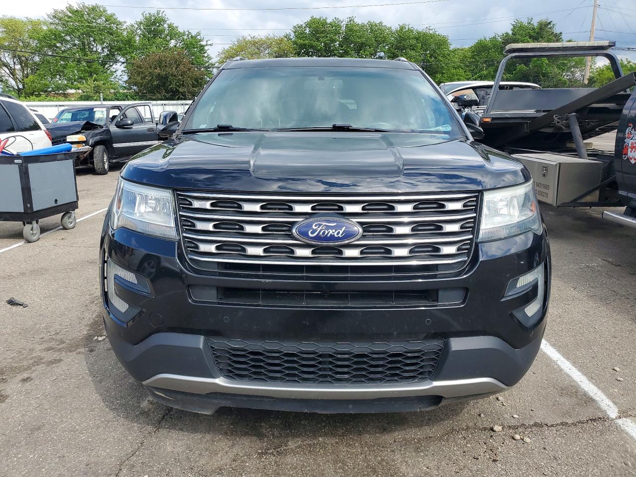 Ford Explorer Xlt