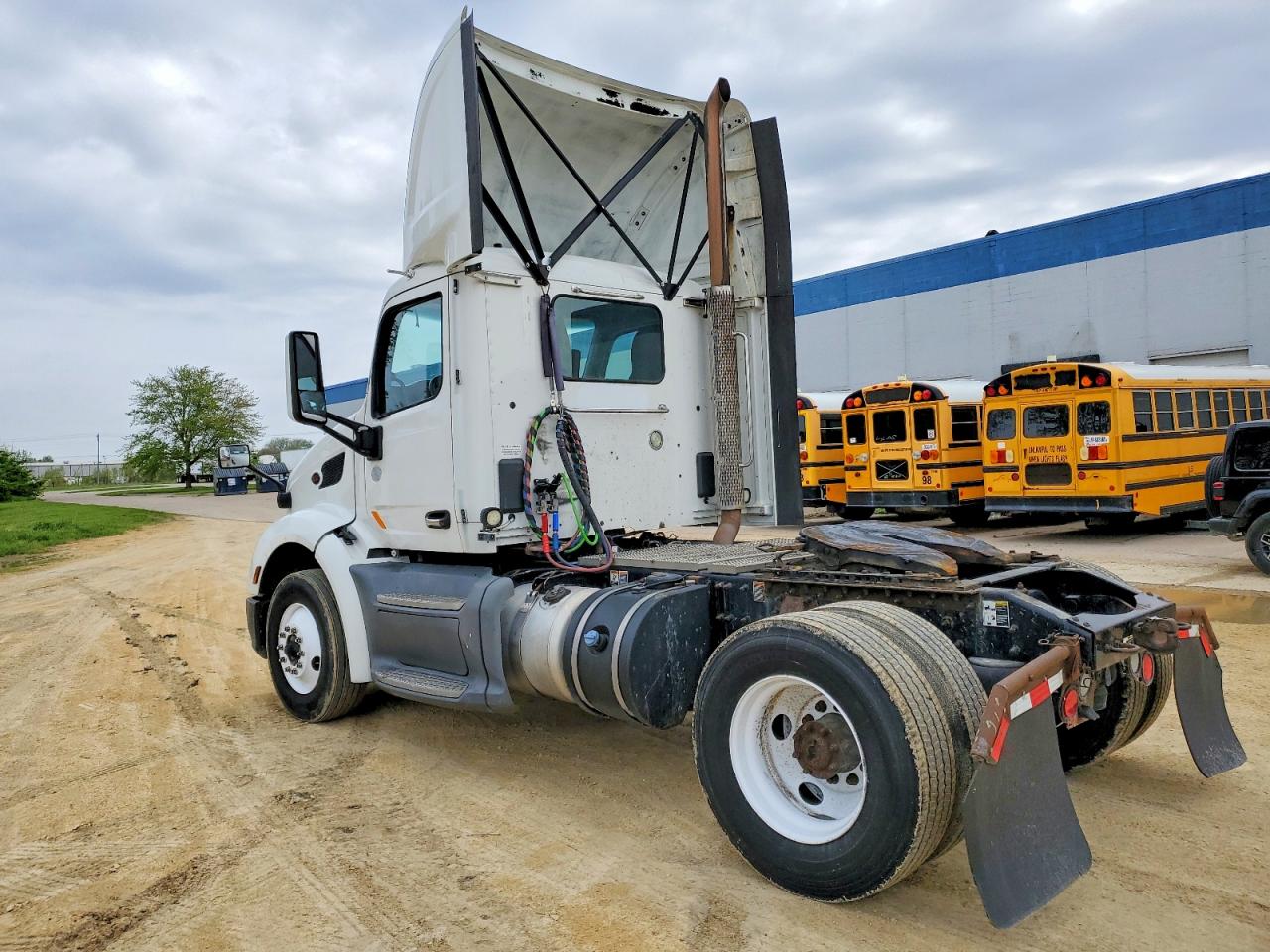 Peterbilt 579