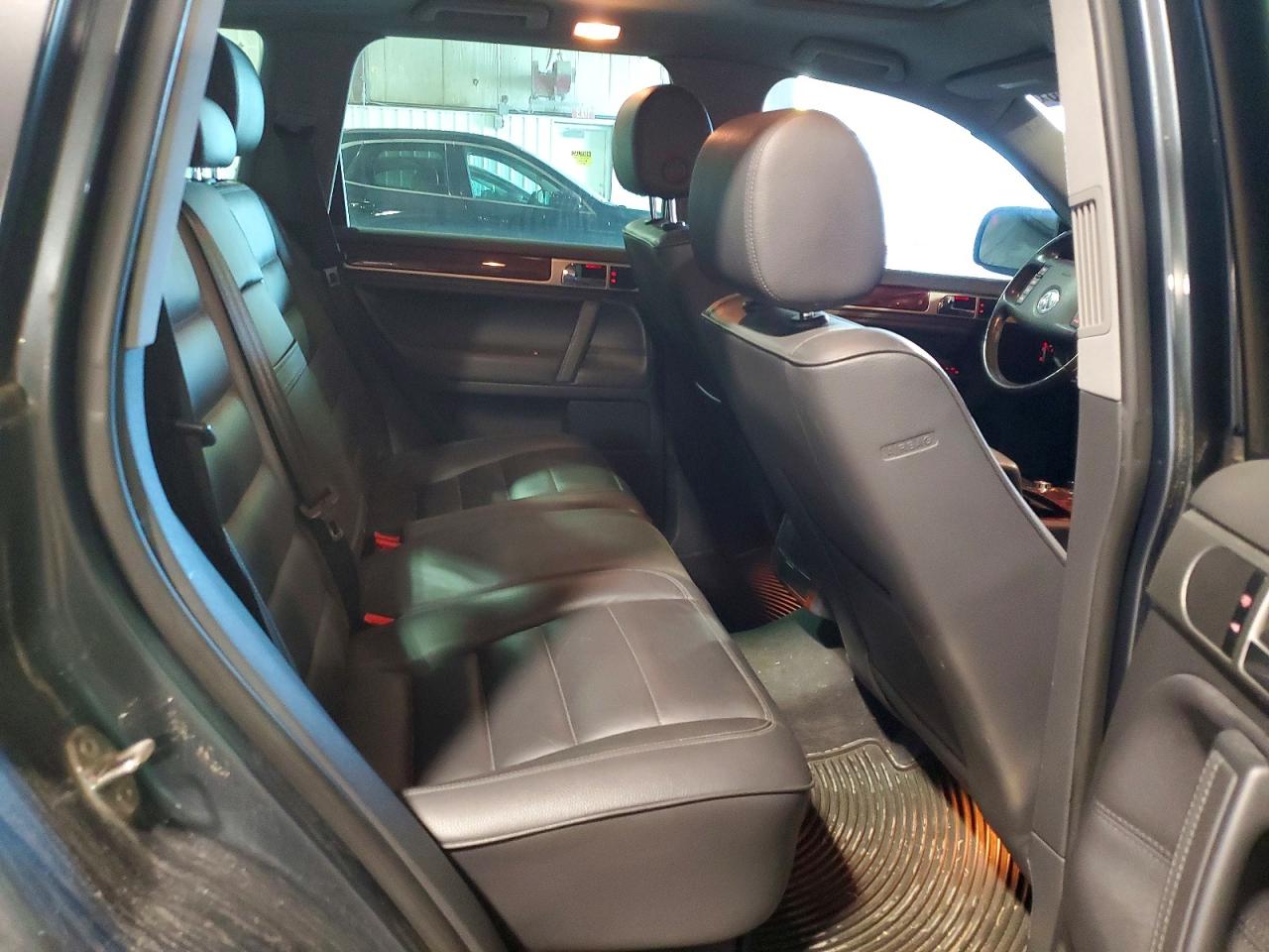 Volkswagen Touareg V8