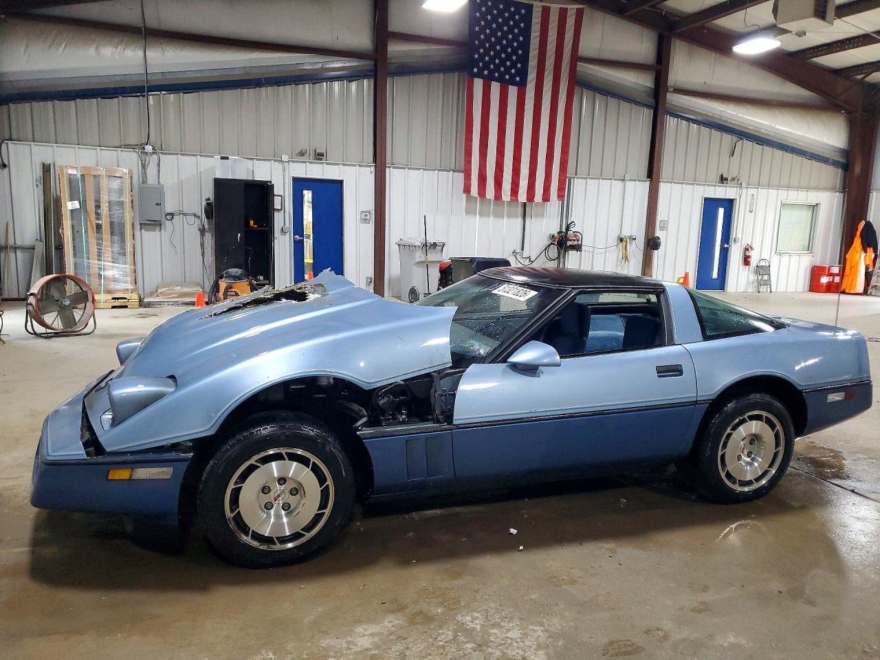 Salvage Chevrolet Corvette Image