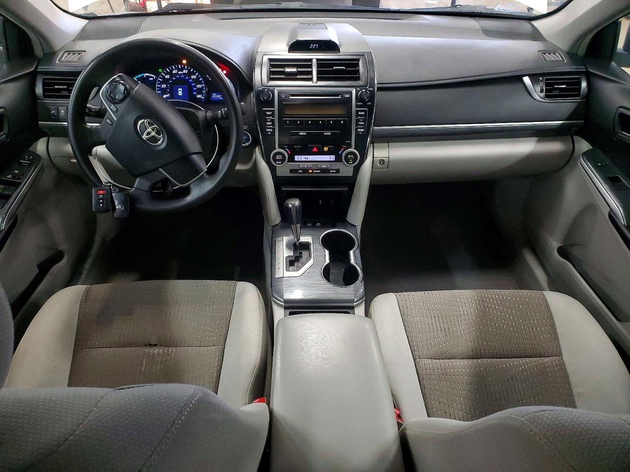 Toyota Camry Hybrid