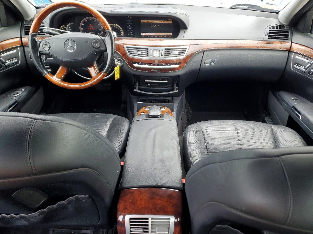 Mercedes-Benz S-Class 550 4matic