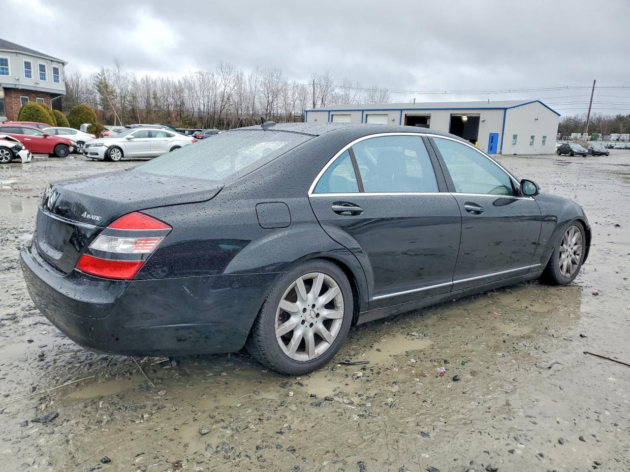 Mercedes-Benz S-Class 550 4matic