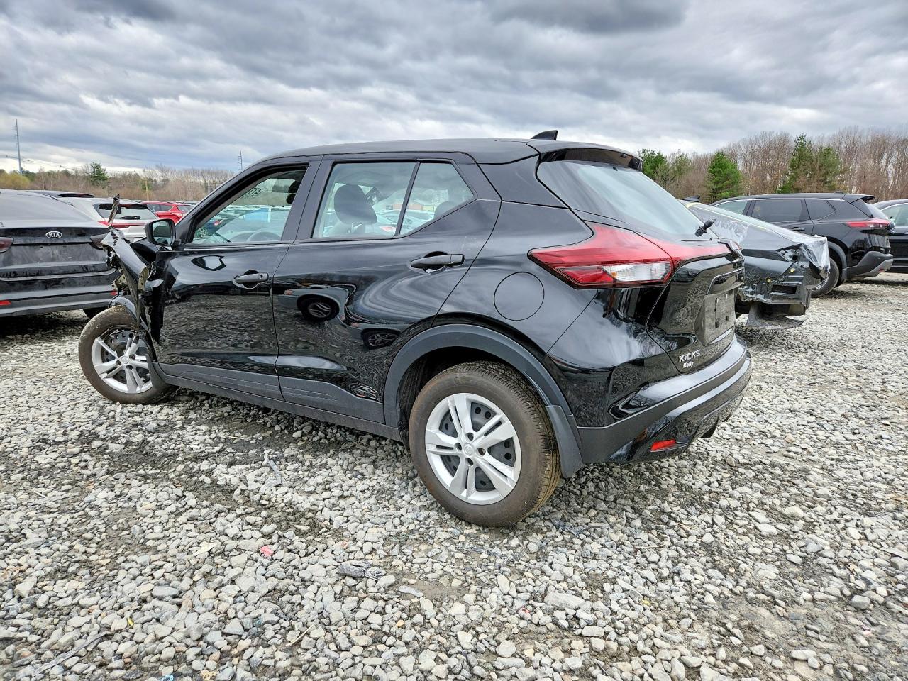 Nissan Kicks S