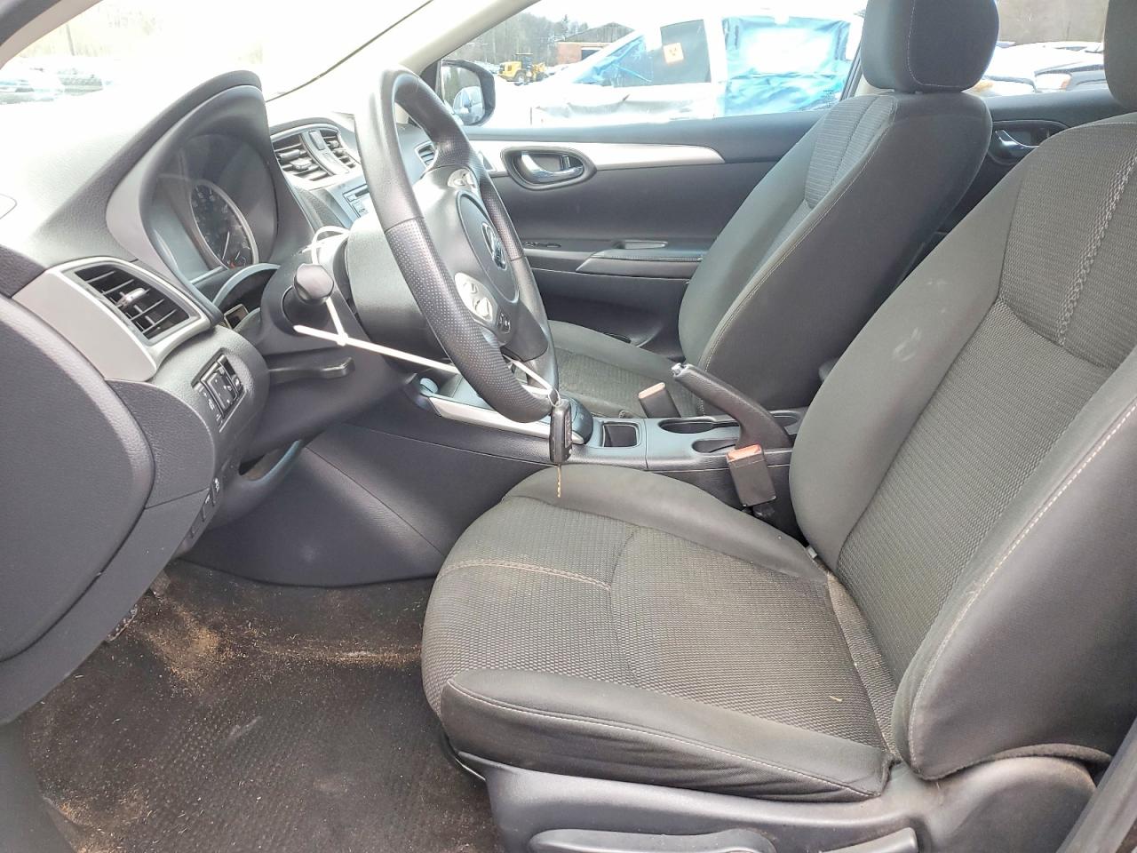 Nissan Sentra S