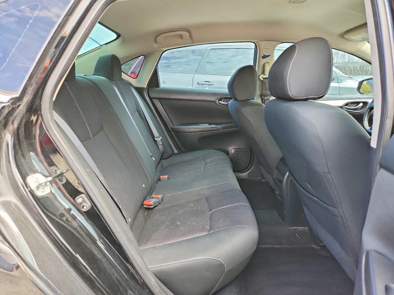 Nissan Sentra S