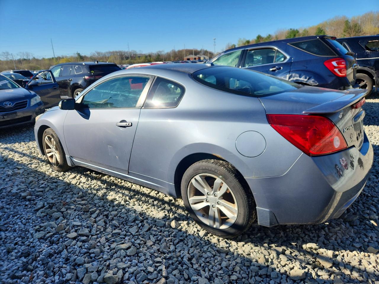 Nissan Altima S