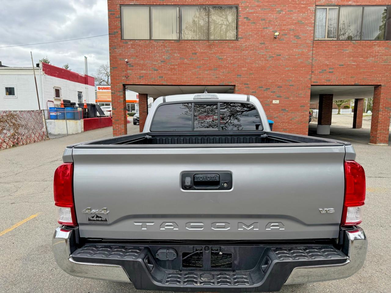 Toyota Tacoma Sr5 V6