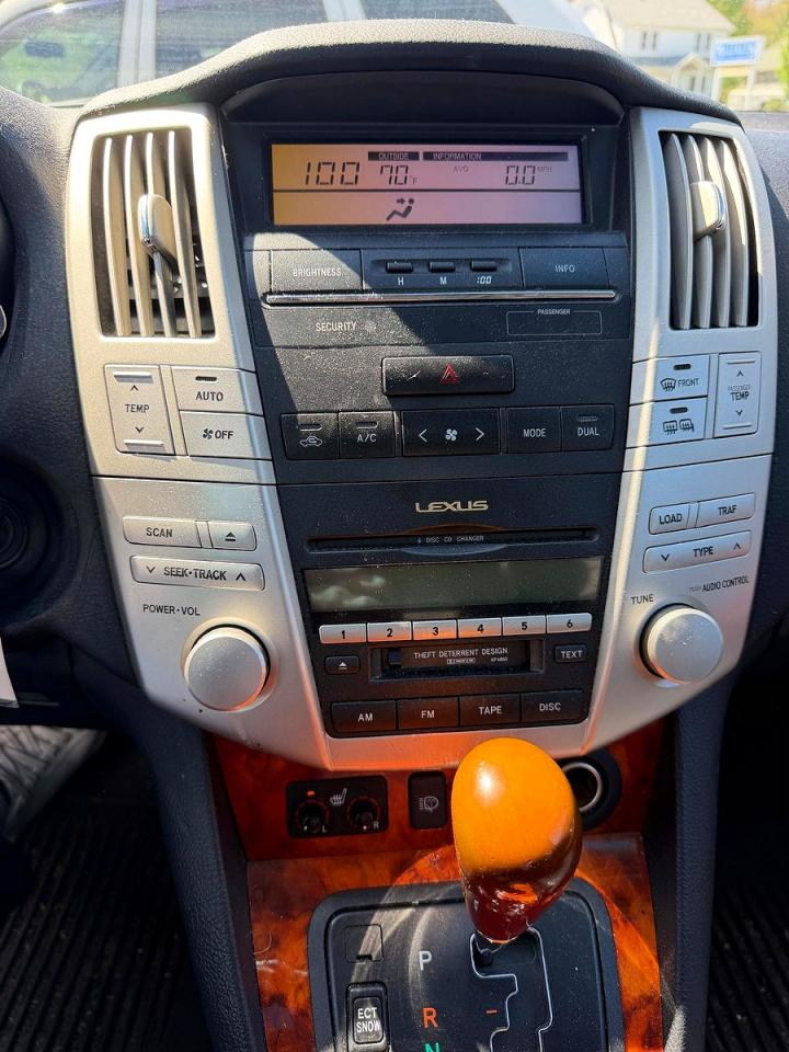 Lexus RX 330