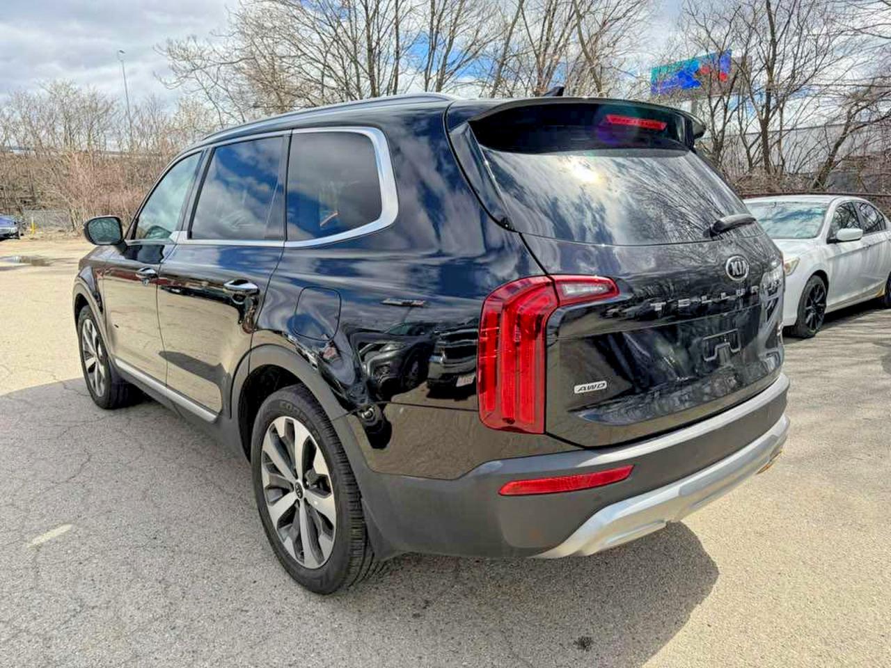 Kia Telluride S