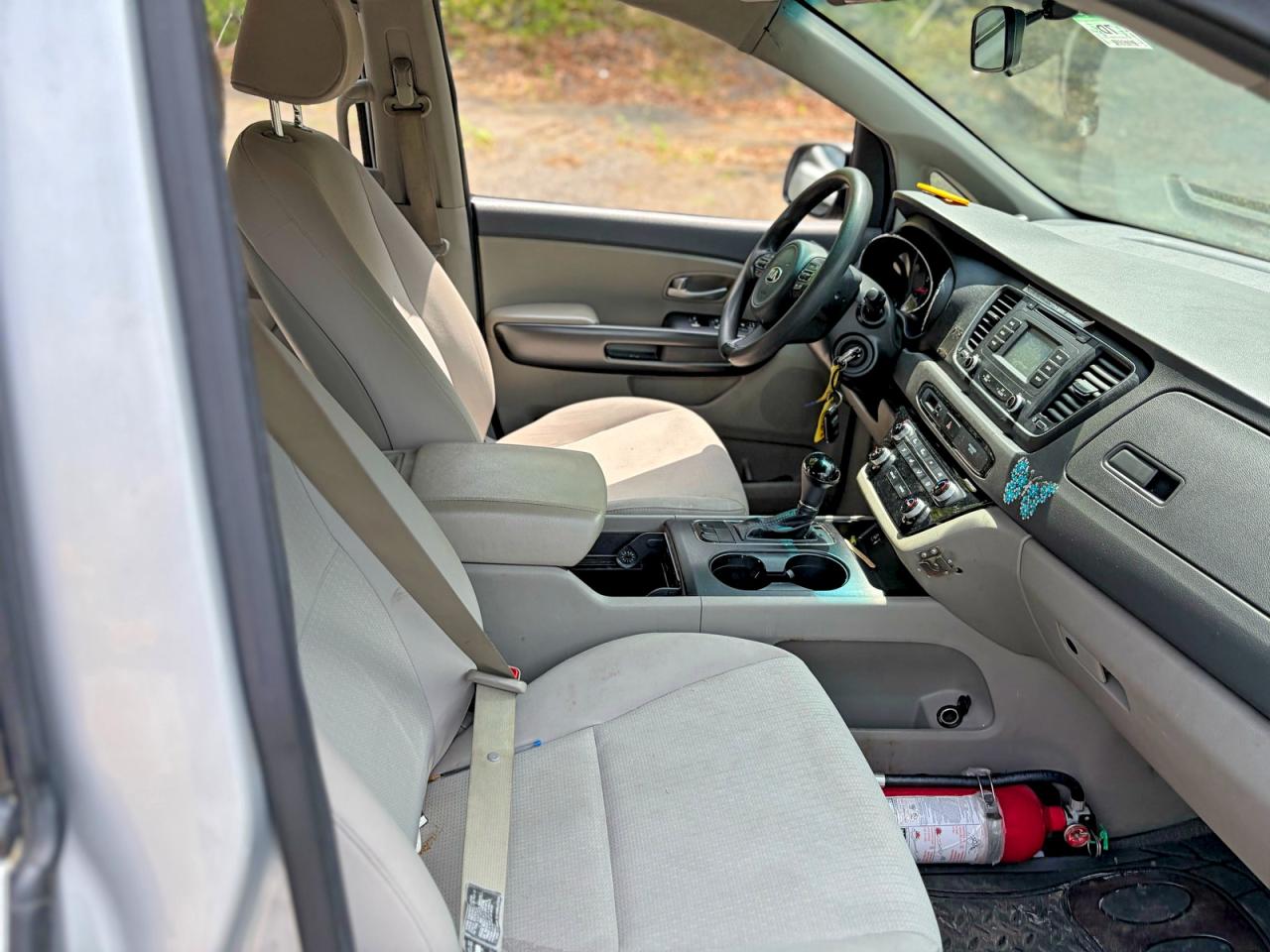 Kia Sedona L