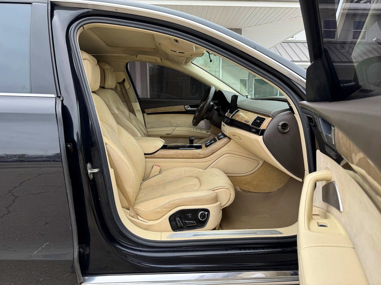 Audi A8 L Quattro