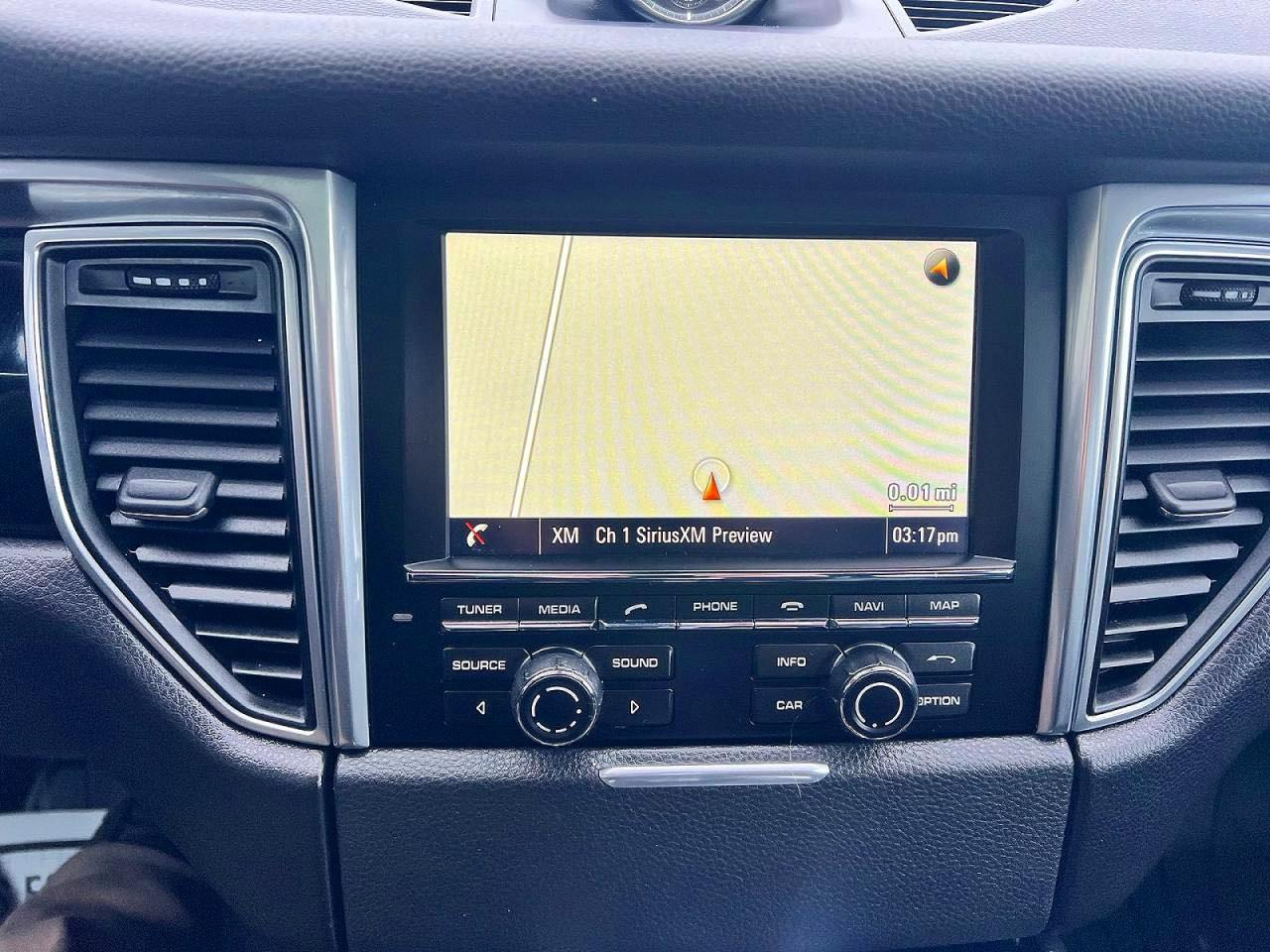 Porsche Macan S