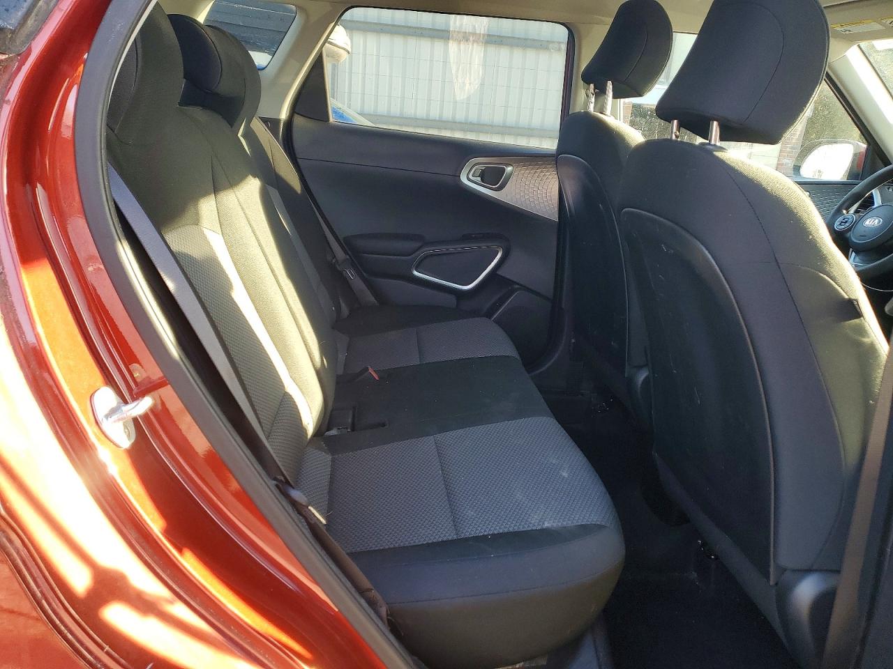 Kia Soul Lx