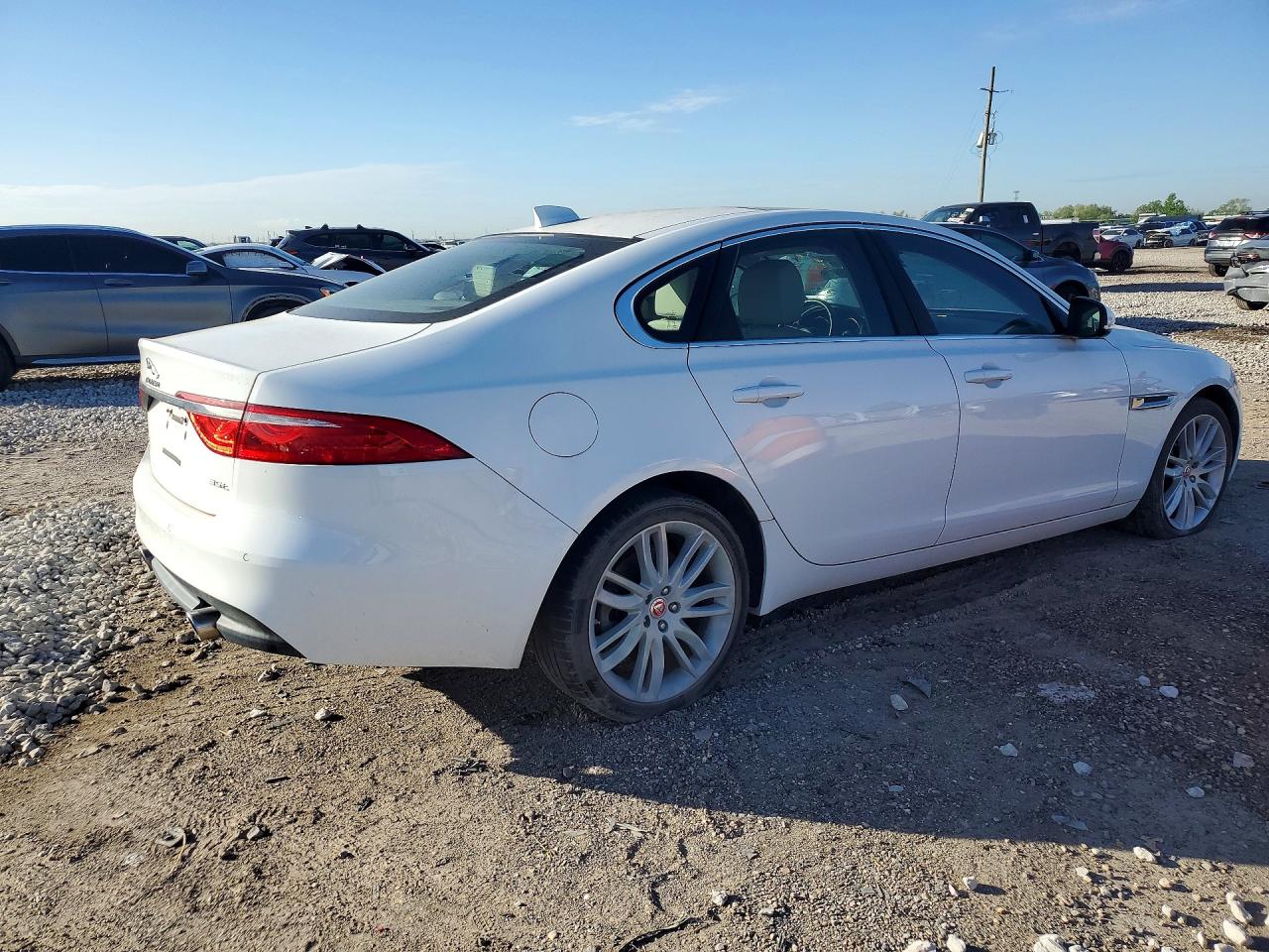 Jaguar XF Prestige