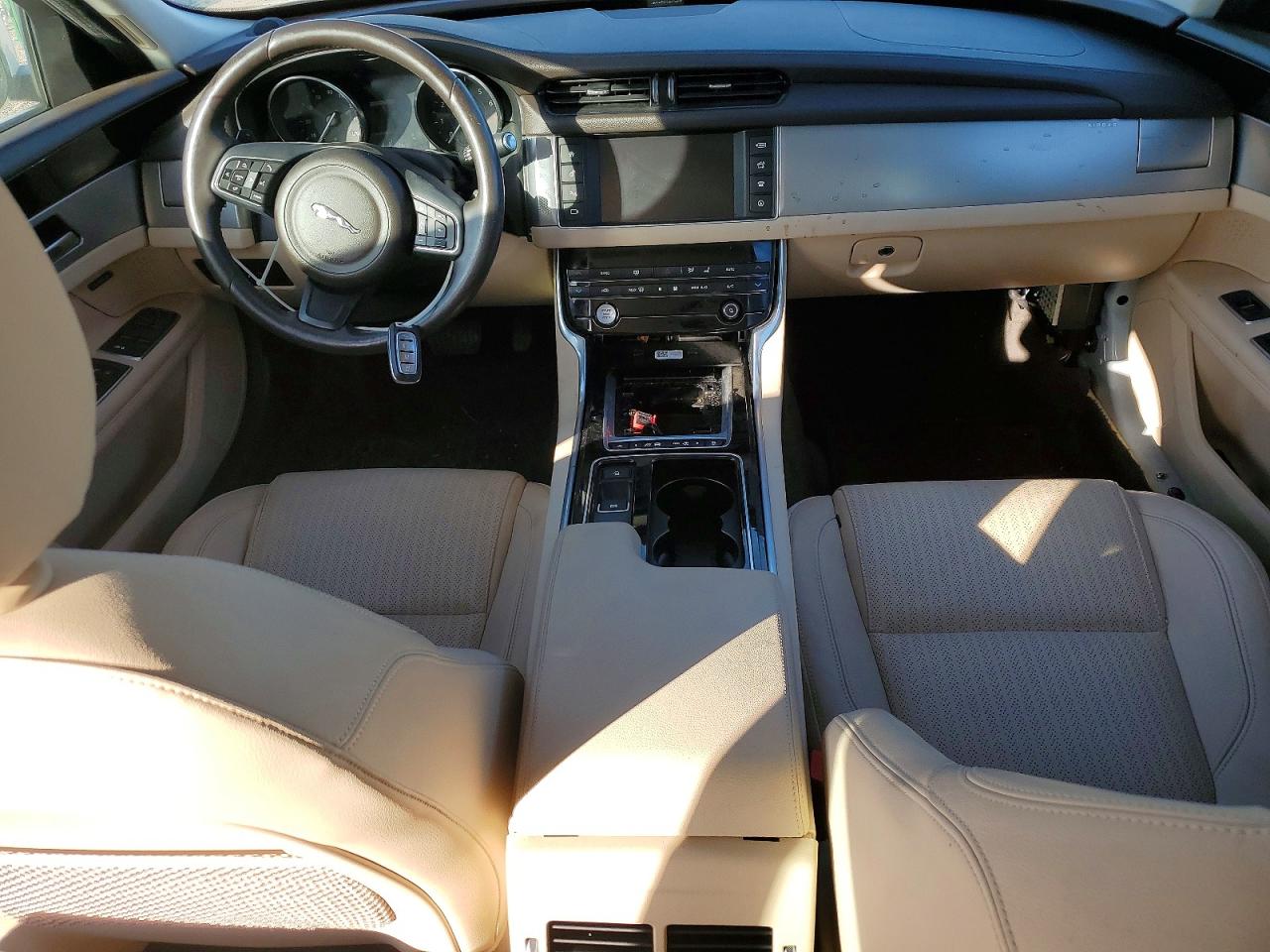 Jaguar XF Prestige