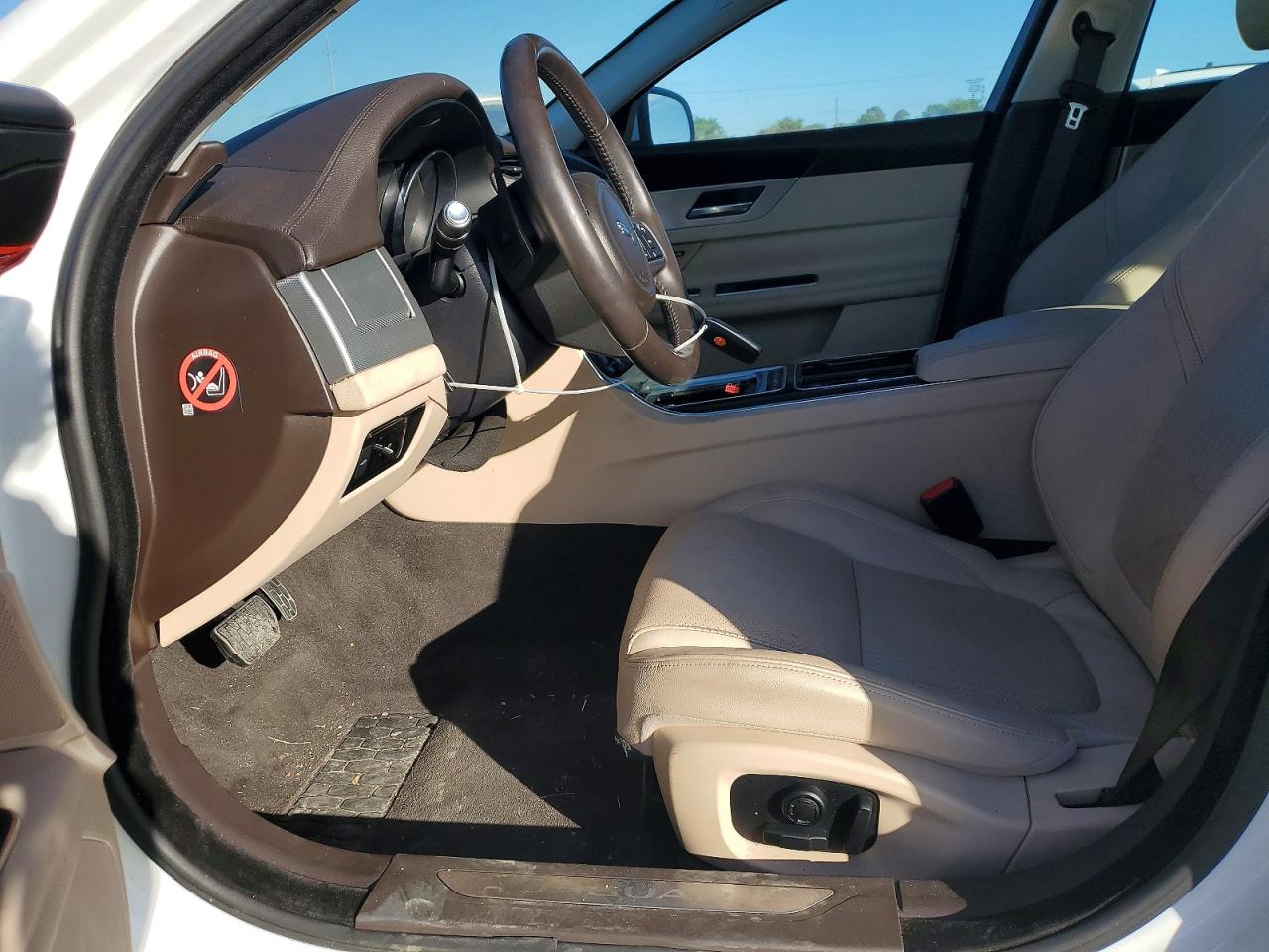 Jaguar XF Prestige