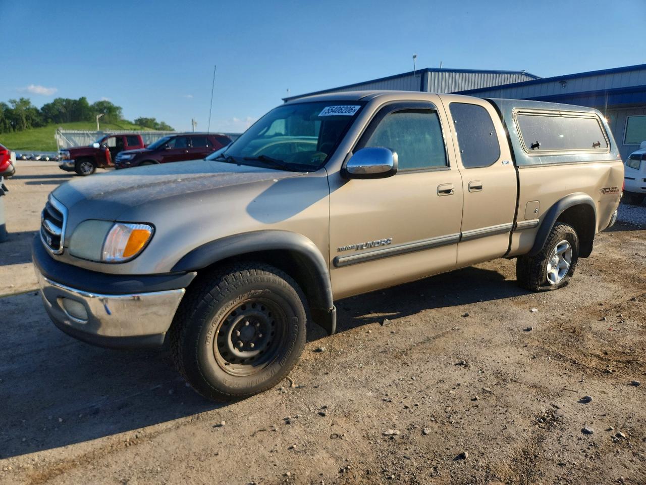 Salvage Toyota Tundra Image
