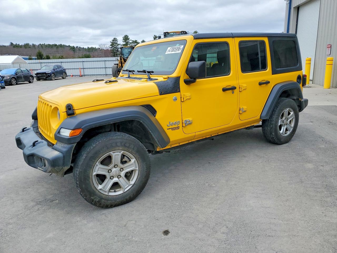 Salvage Jeep Wrangler Image