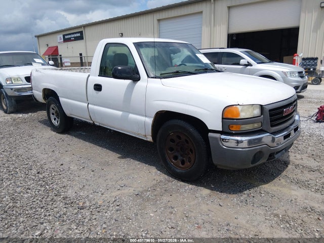 Salvage GMC Sierra 1500 Image