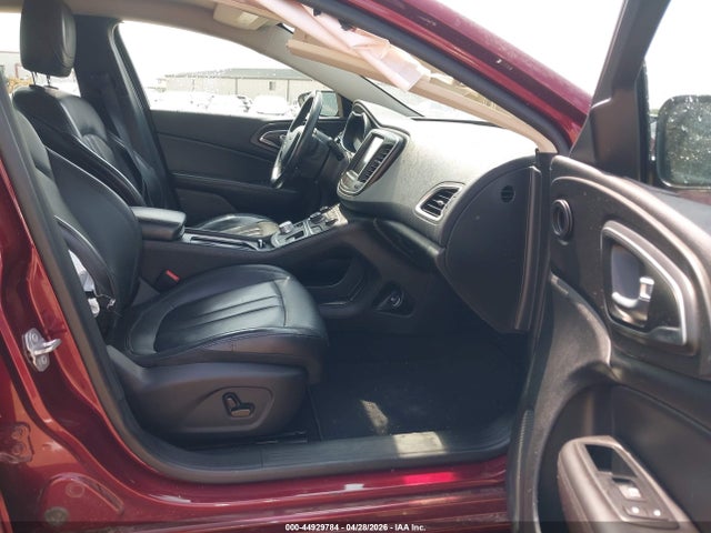 Chrysler 200 Limited Platinum