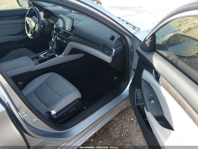 Honda Accord Touring