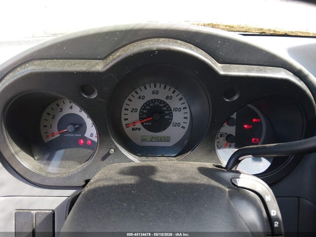 Nissan Frontier Xe