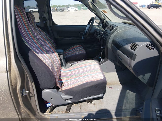 Nissan Frontier Xe