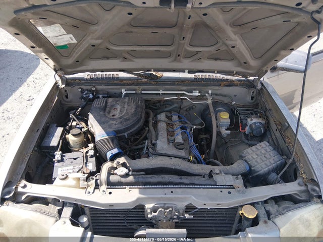 Nissan Frontier Xe