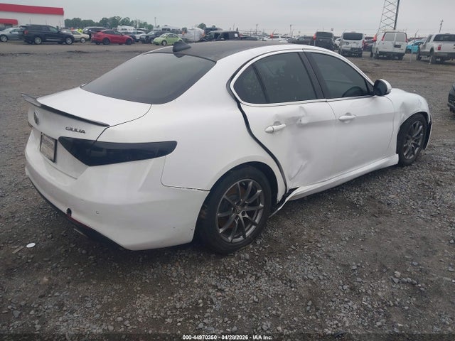 Alfa Romeo Giulia Rwd
