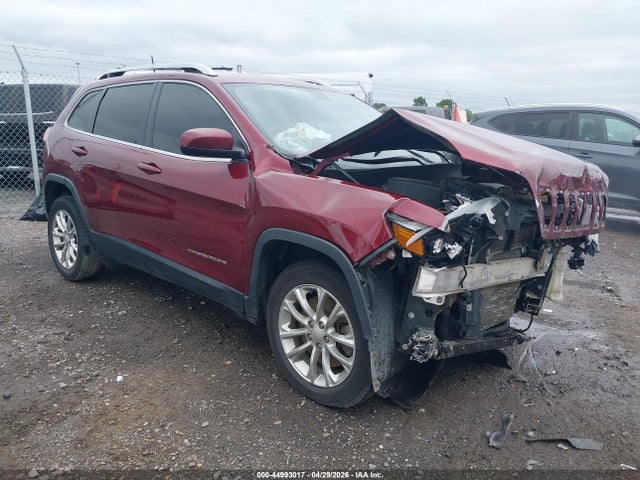 Salvage Jeep Cherokee Image