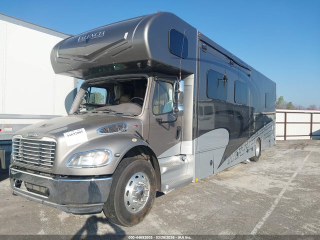 Freightliner Chassis S-2