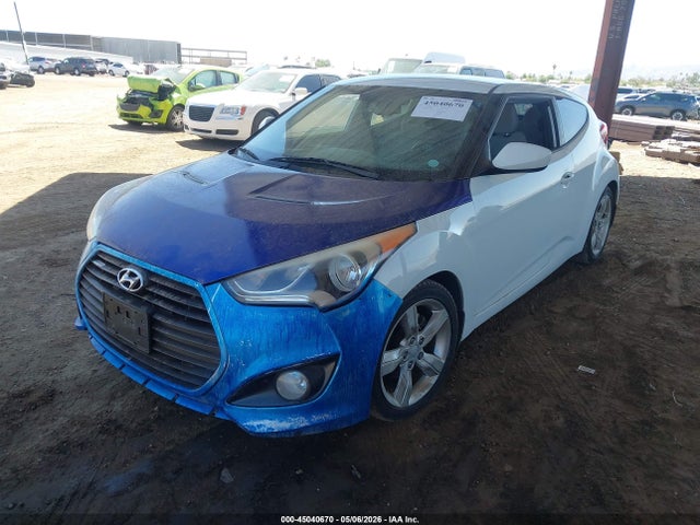 Hyundai VELOSTER