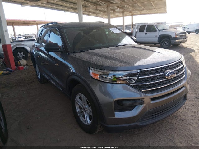 Salvage Ford Explorer Image