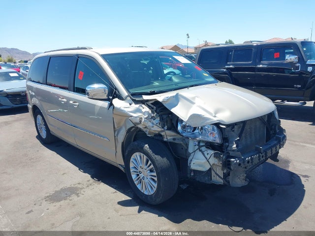 Chrysler Town & Country Touring-l