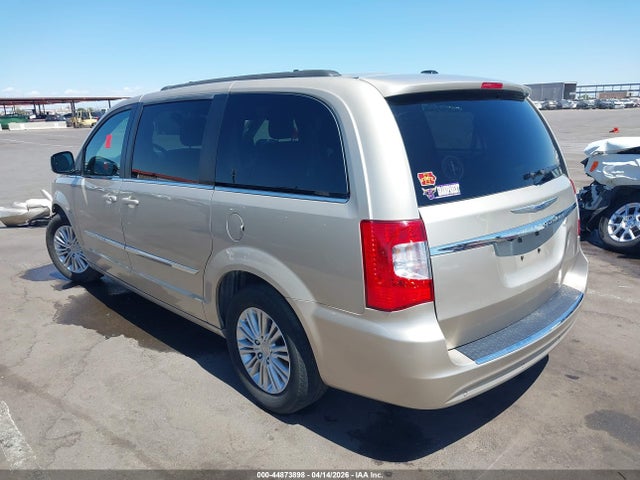 Chrysler Town & Country Touring-l