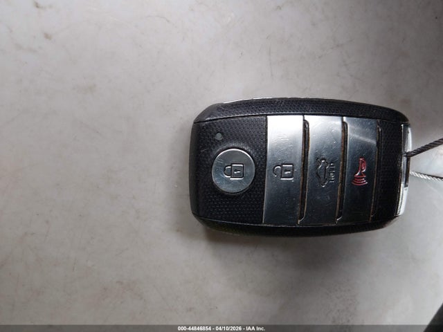 Kia Optima S