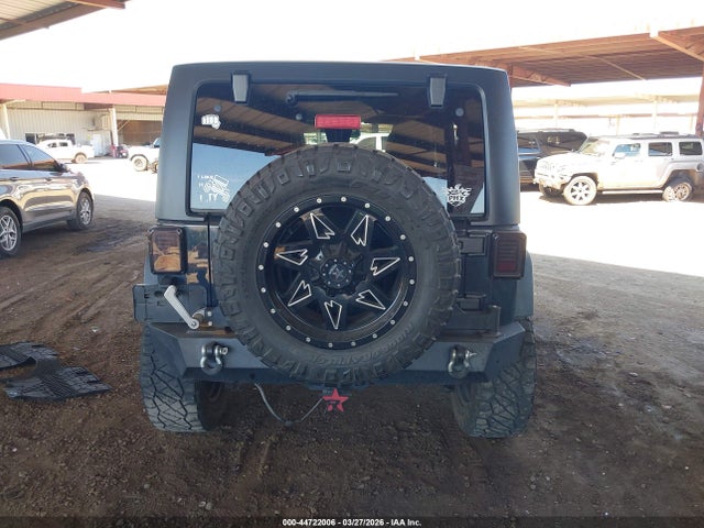 Jeep Wrangler Sport 4x4