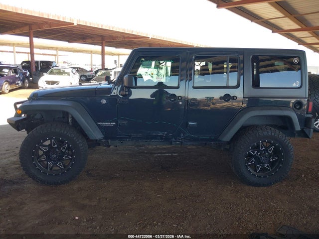 Jeep Wrangler Sport 4x4