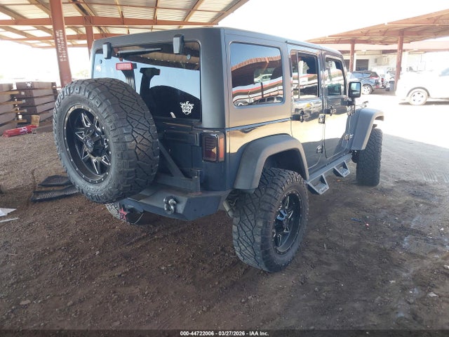 Jeep Wrangler Sport 4x4