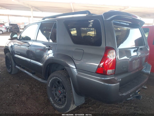 Toyota 4Runner Sport V8