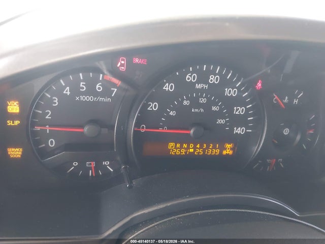 Nissan Armada Le