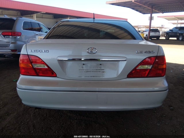 Lexus LS