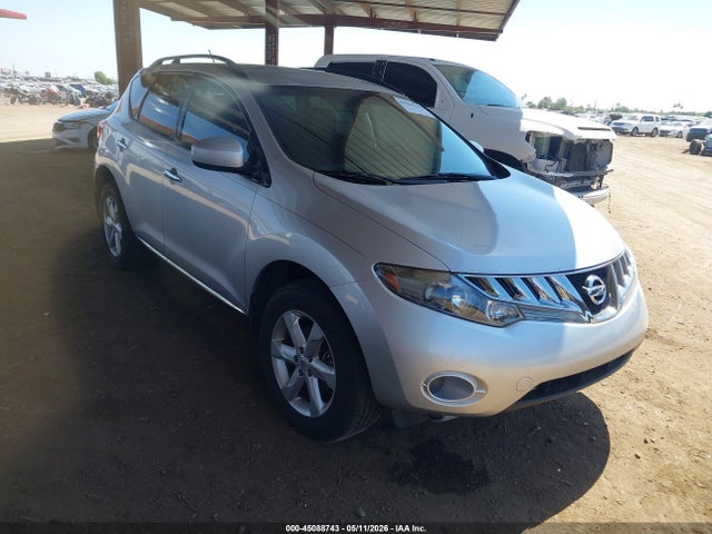 Salvage Nissan Murano Image