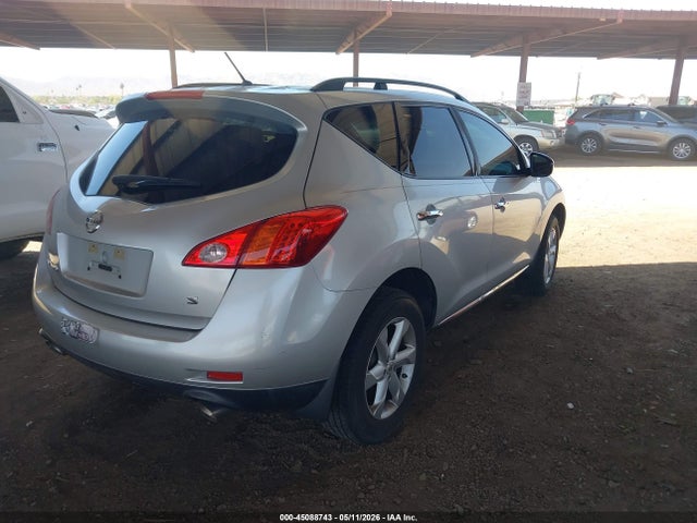 Nissan Murano S