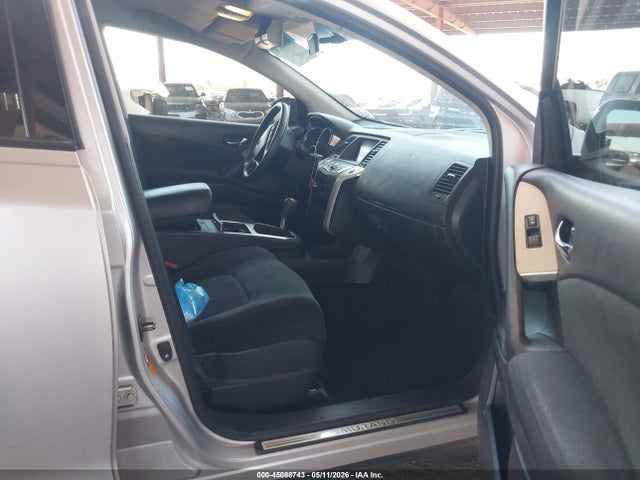 Nissan Murano S