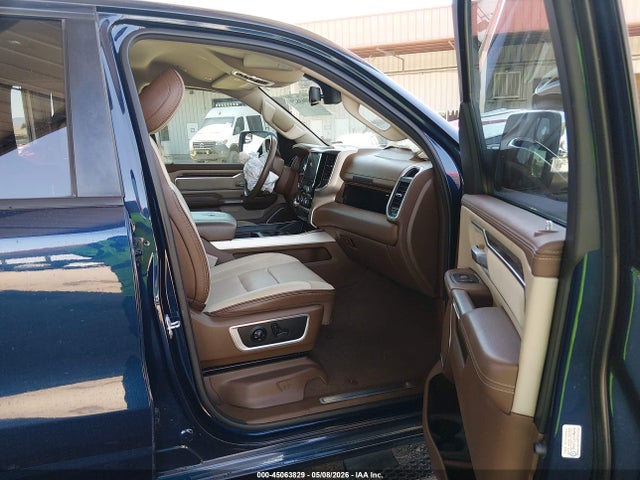 Ram 1500 Laramie  4x4 6'4 Box