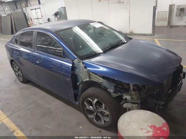 Salvage Kia Forte Image
